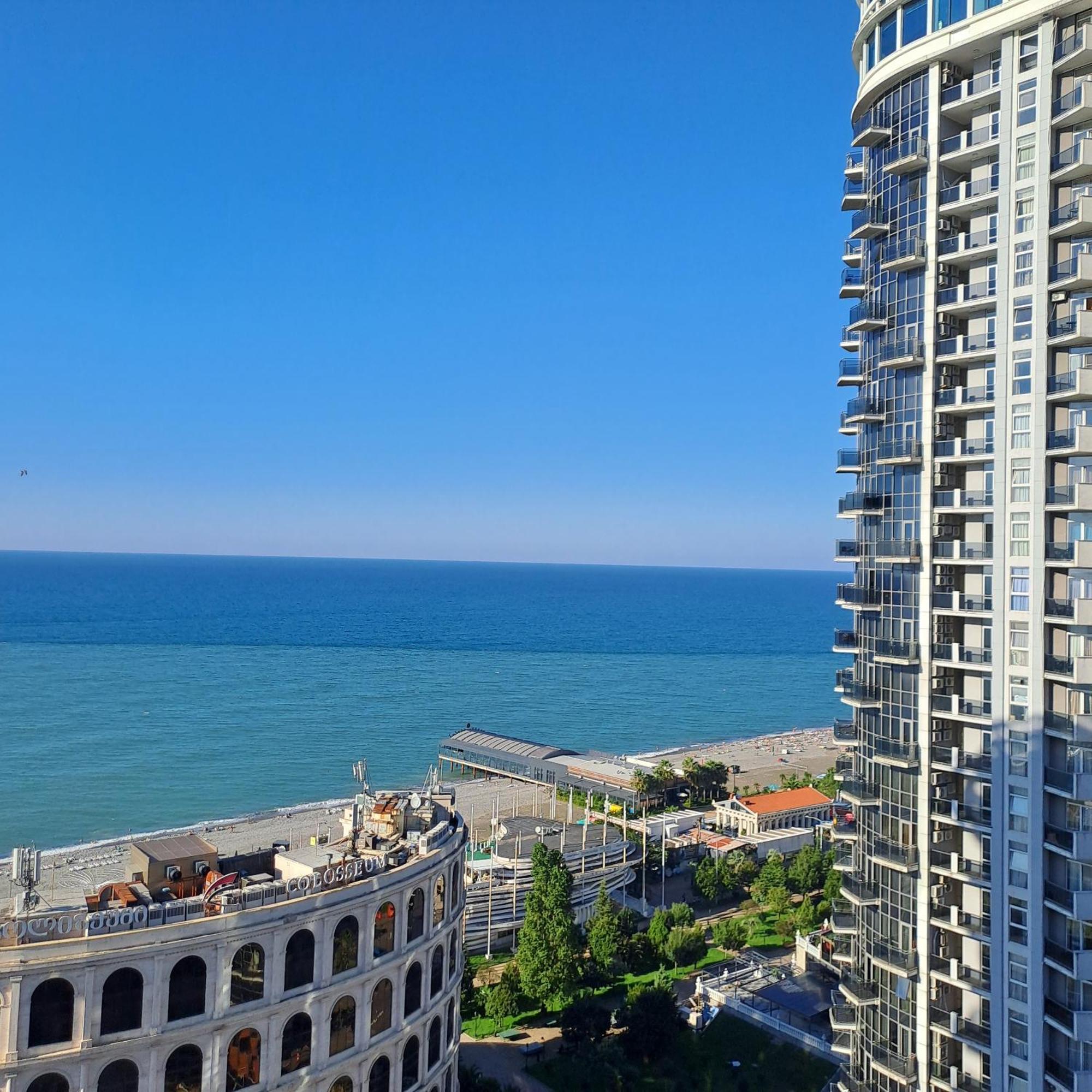 Apartamento Welkome Orbi Batumi Sea Wiev Exterior foto