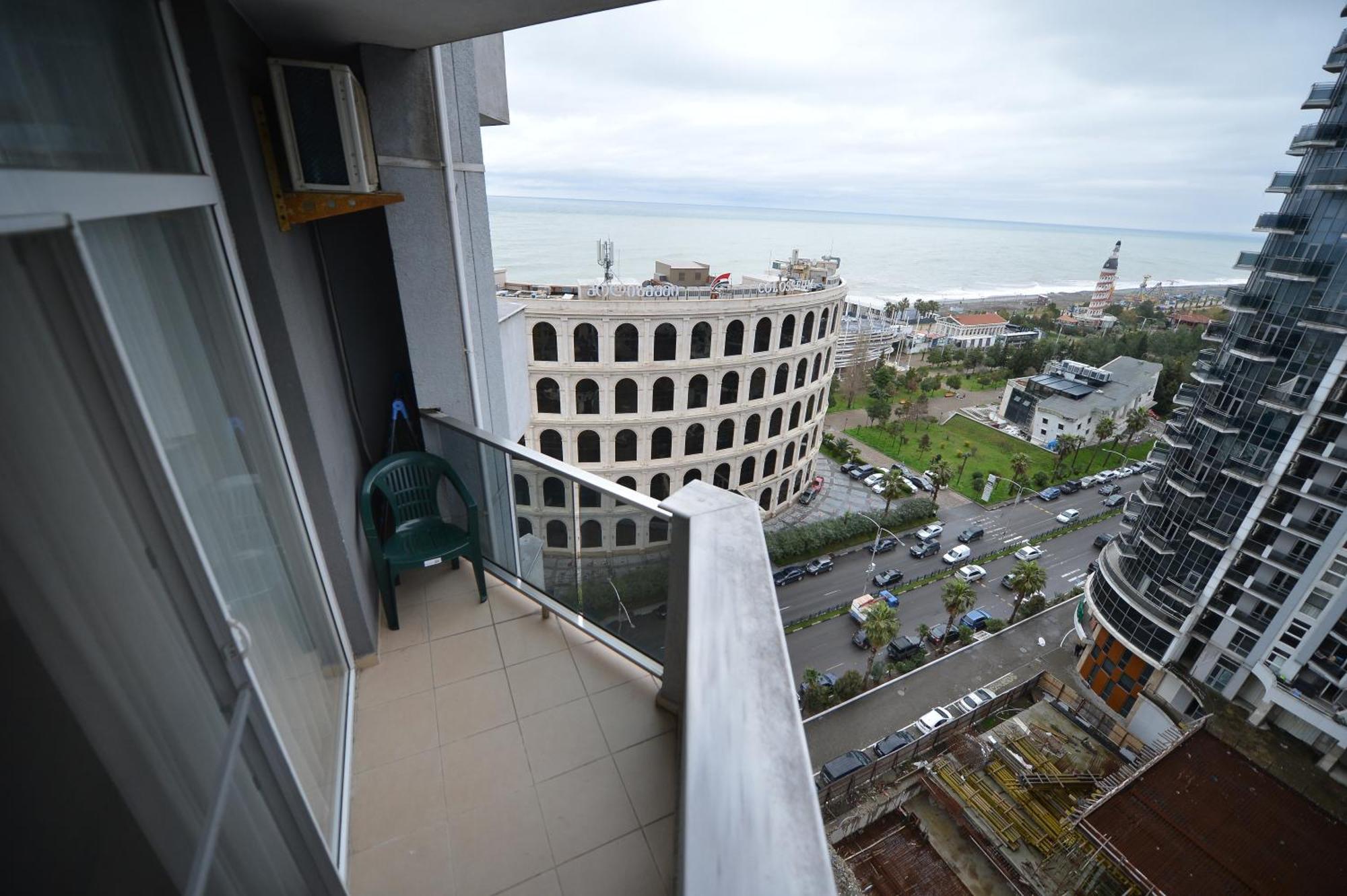 Apartamento Welkome Orbi Batumi Sea Wiev Exterior foto